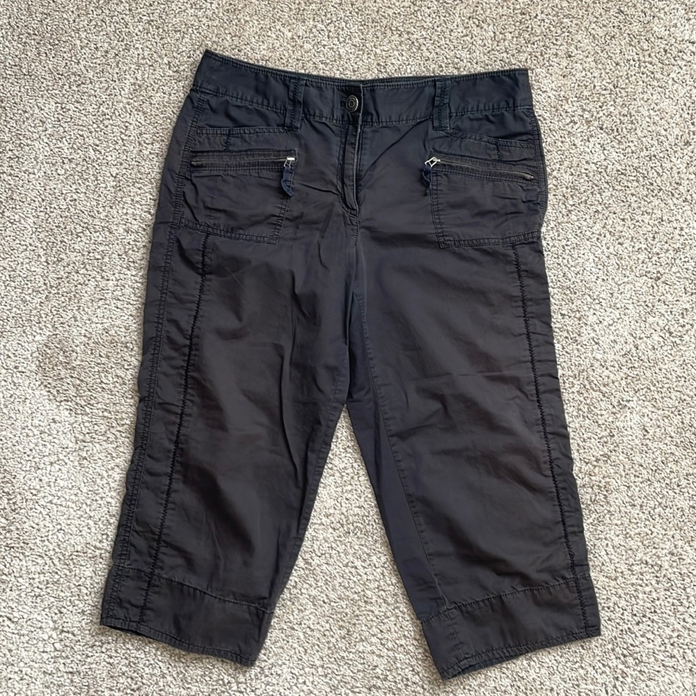 Ann Taylor cargo style crop
